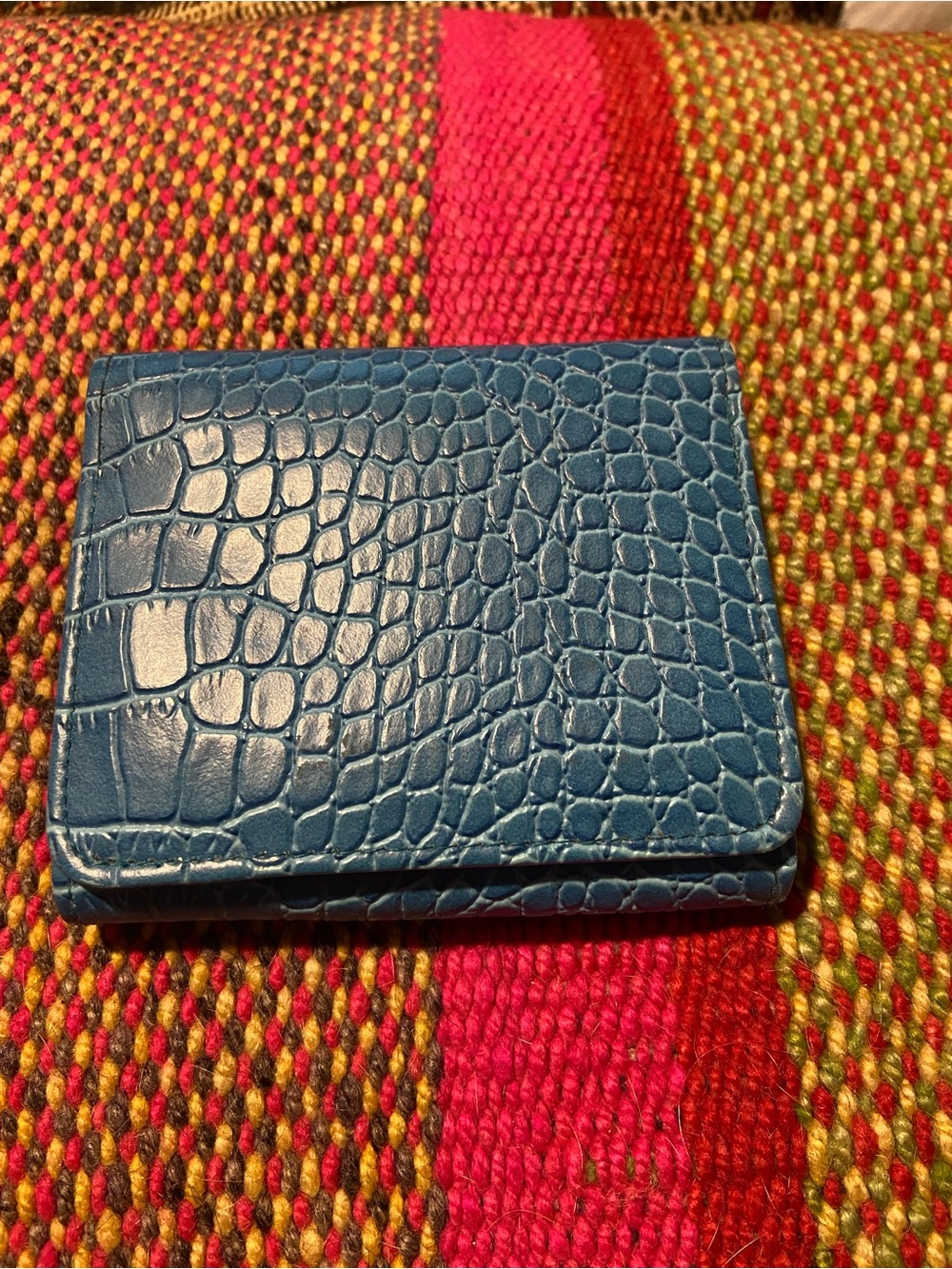 Vintage Blue Croc-Embossed Card & Key Holder